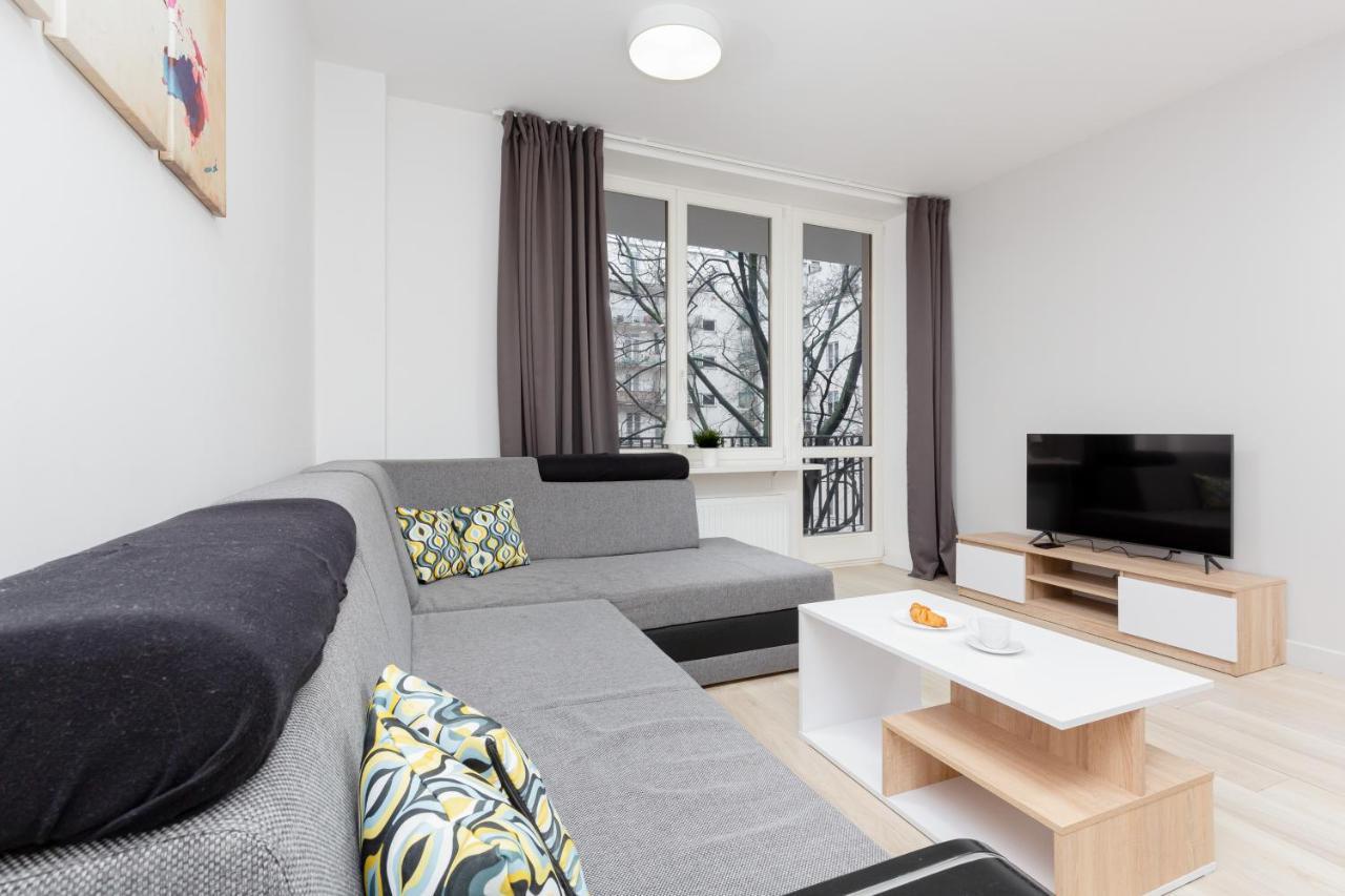 City Center Apartments Hoza By Noclegi Renters 바르샤바 외부 사진