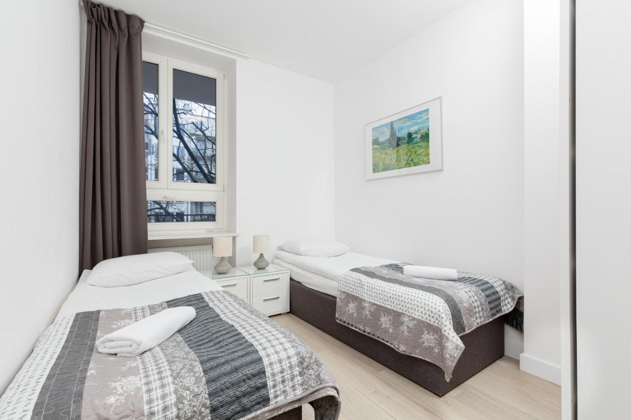 City Center Apartments Hoza By Noclegi Renters 바르샤바 외부 사진