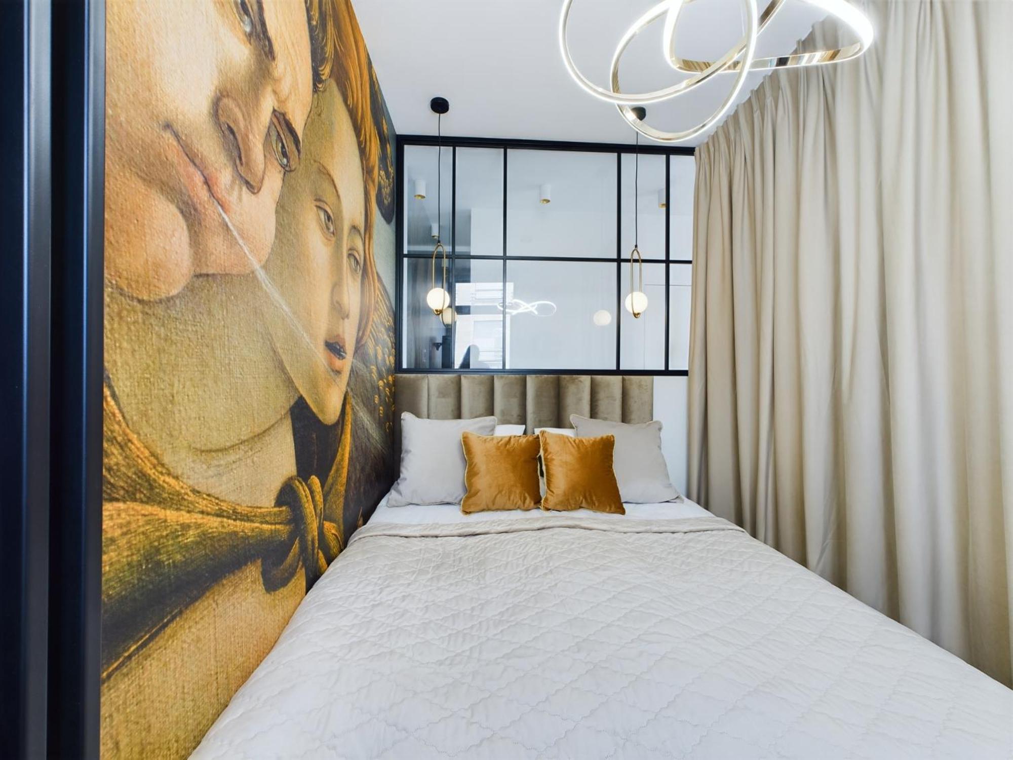 City Center Apartments Hoza By Noclegi Renters 바르샤바 외부 사진