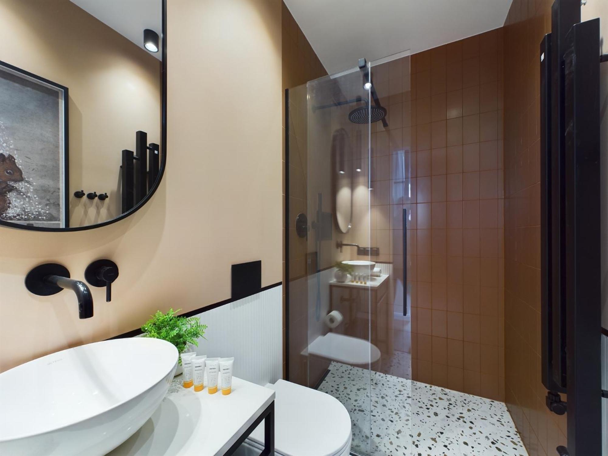 City Center Apartments Hoza By Noclegi Renters 바르샤바 외부 사진